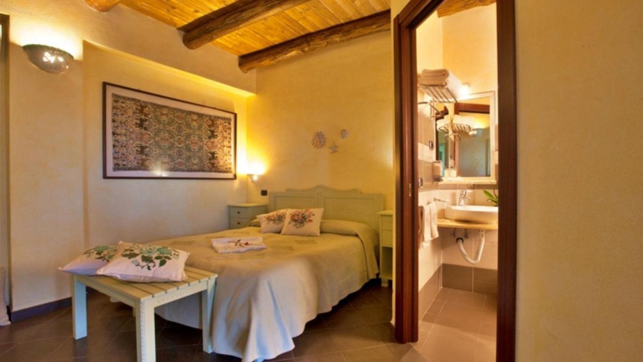 Agriturismo Sa Mandra Casa Minnina Bagian luar foto